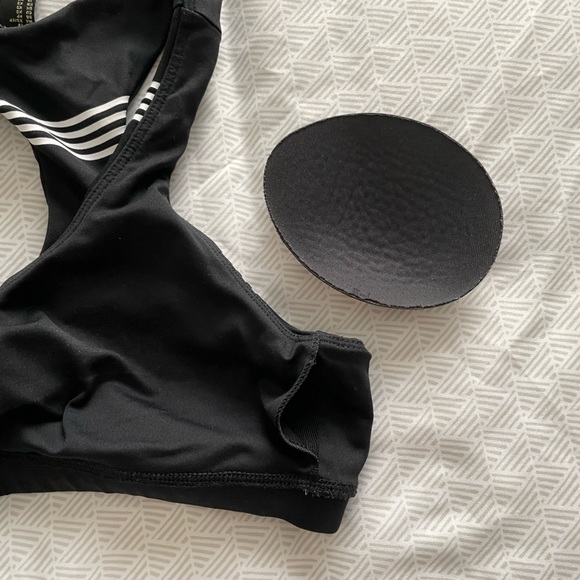 Forever21 Black/ White Stripe Sports Bra - Picture 5 of 5